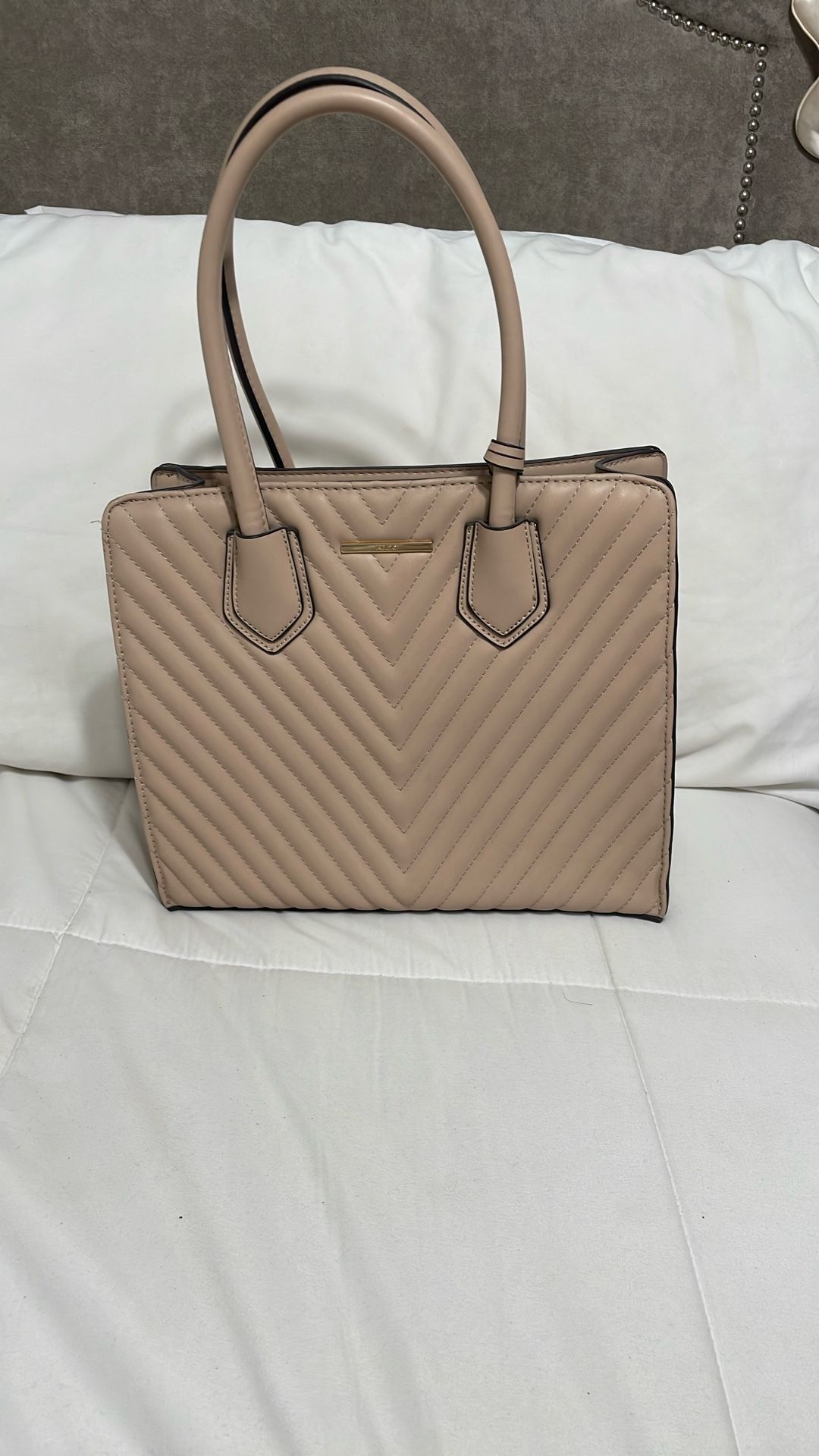 Aldo Purse