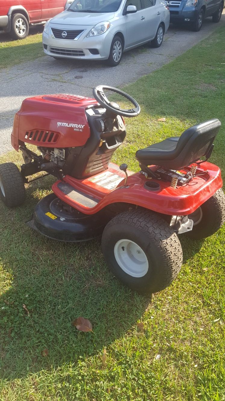 42" Murray M155-42 red riding lawn mower