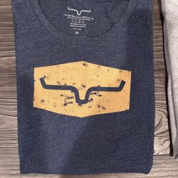 Two Womans Kimes Ranch T-shirts Small Medium 