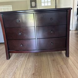 6 Drawer Dresser, Solid Wood