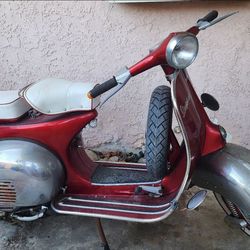 Vintage vespa 1966