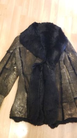 Italian leather fur jacket can fit small medium