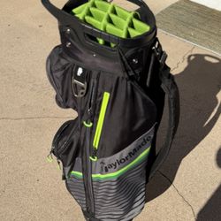TaylorMade Golf Bag