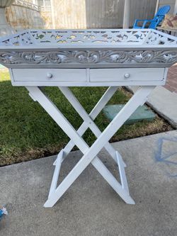 Antique detach able top and folding legs