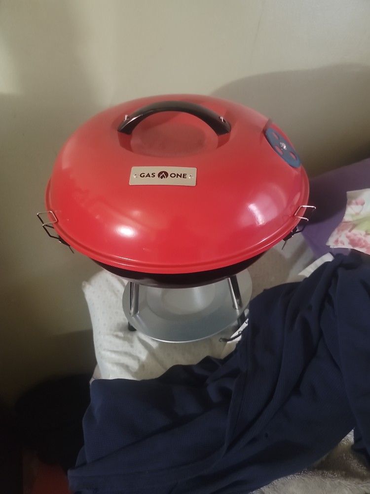 Gas One BBQ Grill