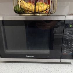 Magic Chef Microwave 