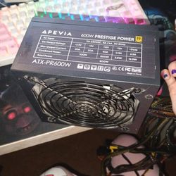 Used Apevia 600 W ATX Power Supply 