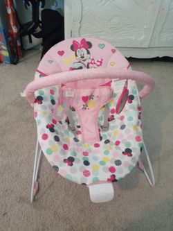 Minnie Mouse Bouncer 