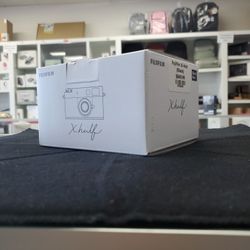 Fujifilm X-Half (Black)