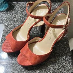 Jessica Simpson heels