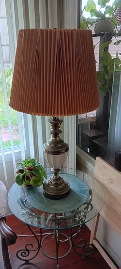 2 Living Room Lamps