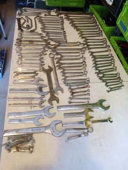 Wrench tools mix bundle metric and SAE 100 PCs