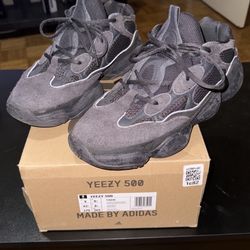 Yeezy 500 Utility Black