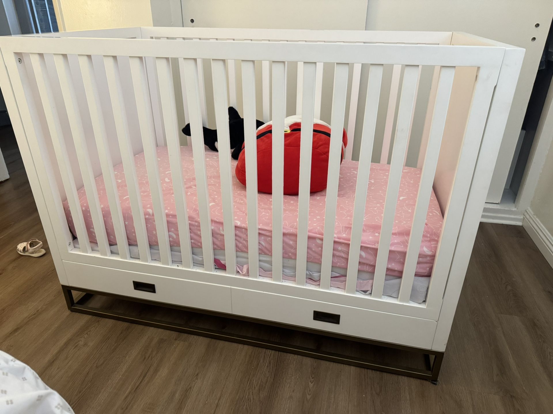 Crib