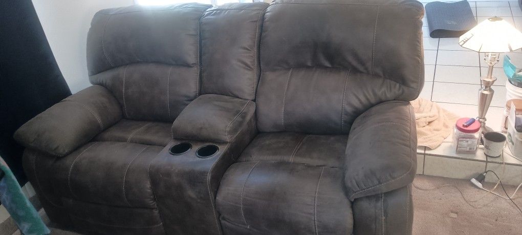 Free Electric Reclining Couch