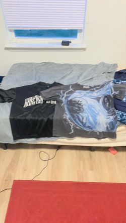 New York and graphic T-shirt