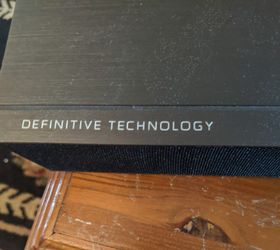 Definitive Technology Soundbar 