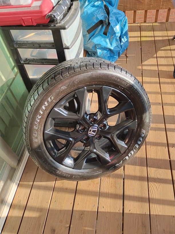 Honda Hrv Tire Size