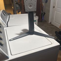Monitor stand 