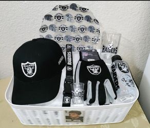 RAIDERS GIFT BASKET. ( PICK UP IN MODESTO.)