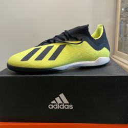 Adidas Tango