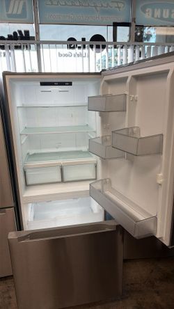 30 wide 30 depth open box with warranty delivery available