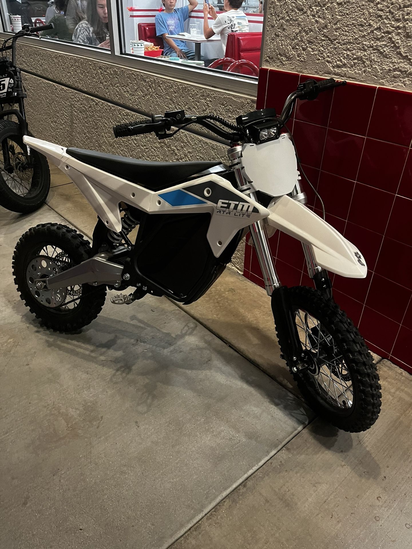 Rtr Light
