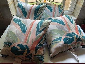 Set Of 4 Outdoor Patio Throw Pillows