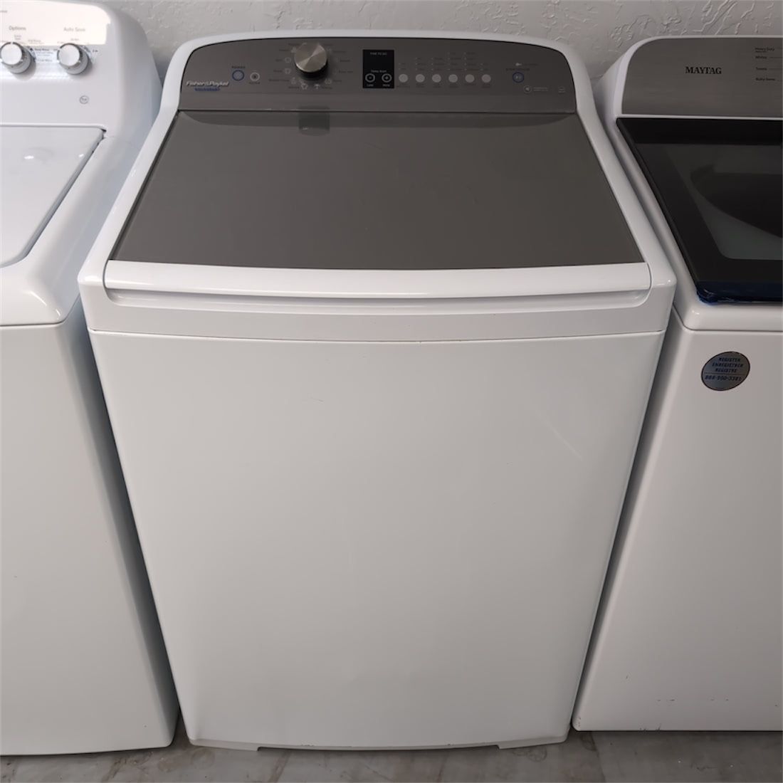 Fisher & Paykel Super Capacity Washer w/Hoses + 30 Day Warranty (Delivery & Setup Available)