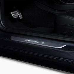 Tesla Illuminated Door Sills