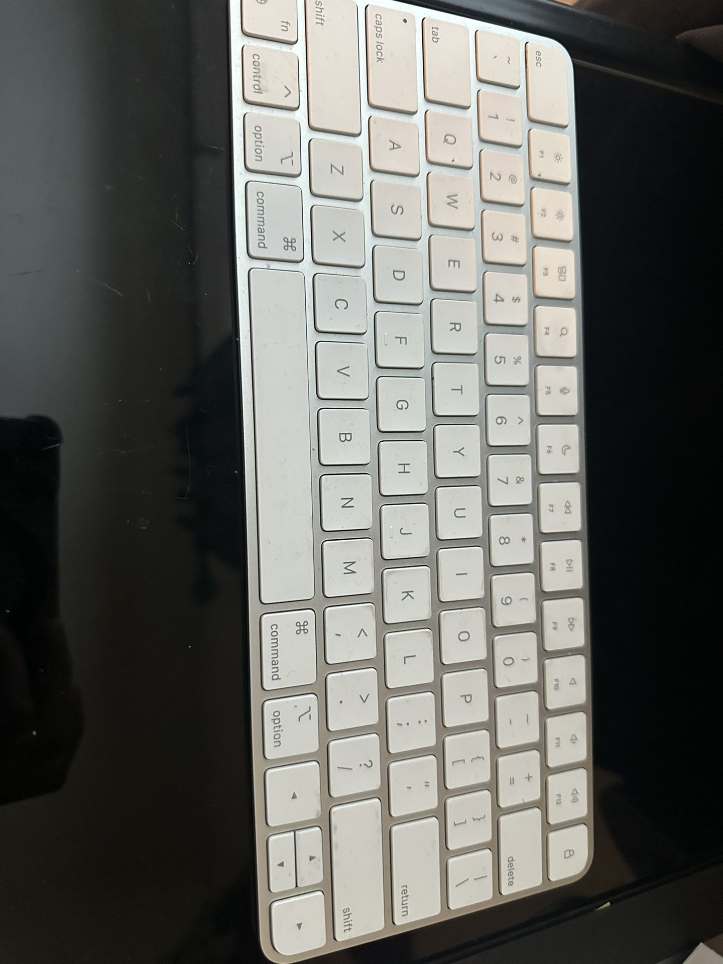 Magic Keyboard