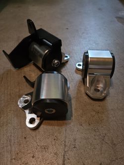 Honda civic motor mounts