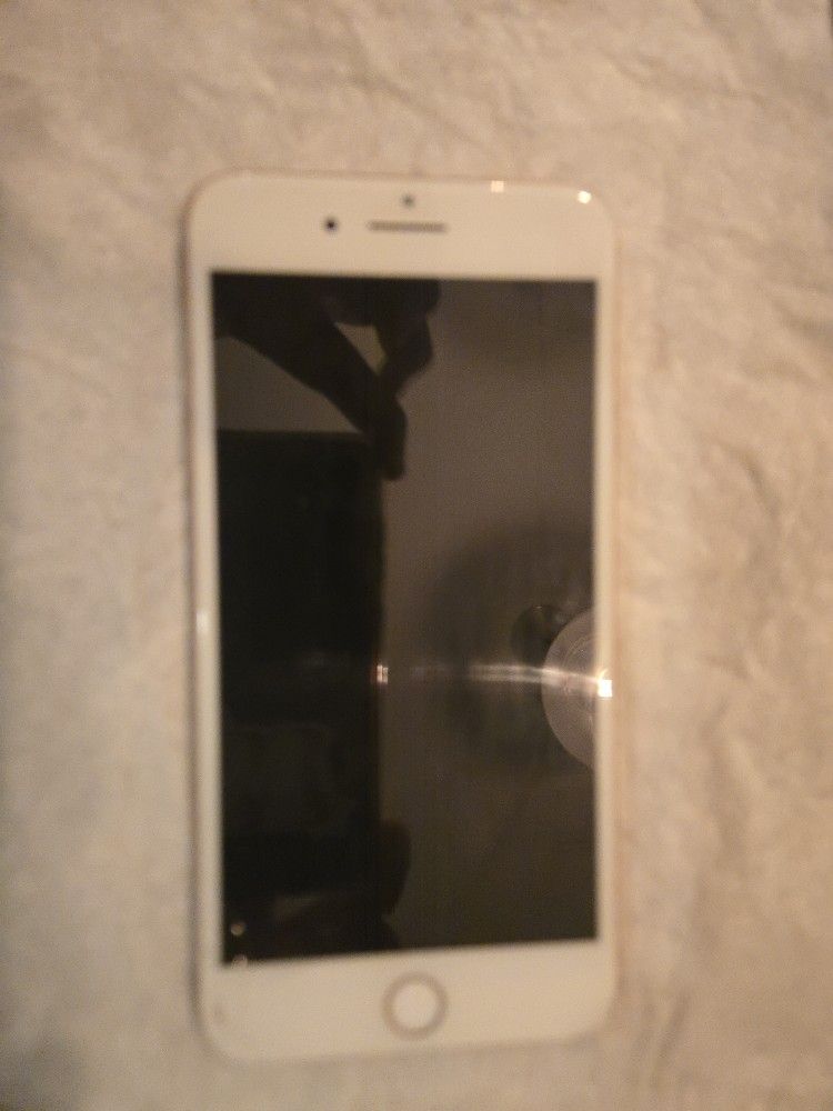 iPhone 8 Plus, *UNLOCKED*, 256GB, Gold (2017)