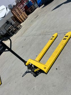Pallet jack 5500