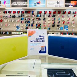 MacBook Neo 8Ram 256gb 