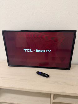 32” Roku smart TV
