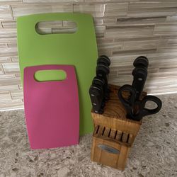 Knife set and cutting boards 