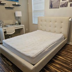 Ivory Leather Tufted Bed - Queen 