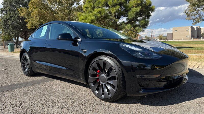 2023 Tesla Model 3 Performance