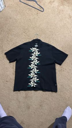 STUSSY SHIRT SIZE M