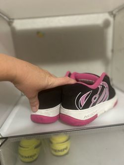 Heelys size 5