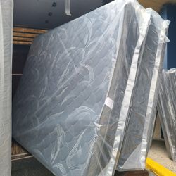 Pillowtop Wholesale Special Queen Mattress And Boxspring Special 