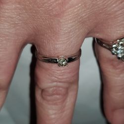 Vintage Small 18k WG Small Diamond Solitaire 