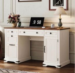 WHITE OFFICE DESK NEW‼️