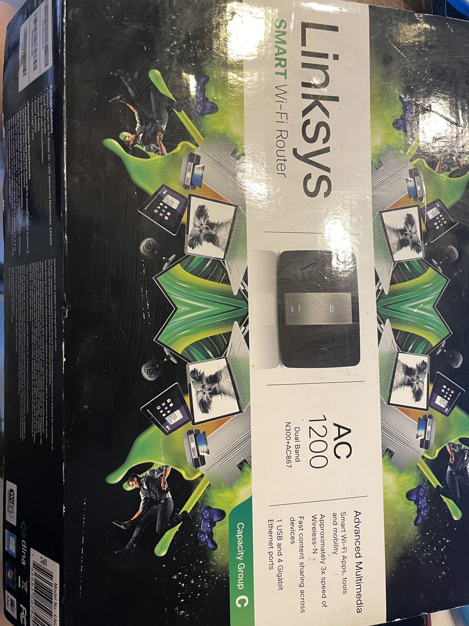 Linksys AC1200 Network Router