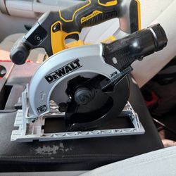 Dewalt XR Circular Saw 
