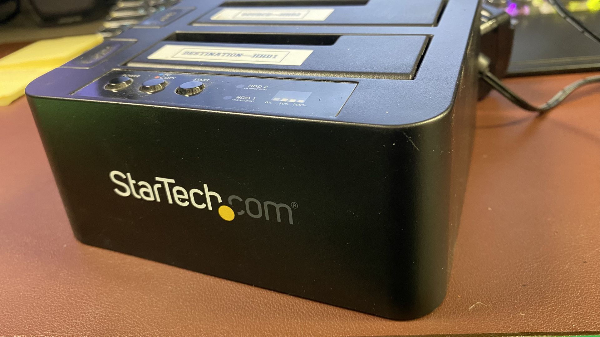 https://offerup.com/redirect/?o=U3RhclRlY2guY29t Standalone Hard Drive Duplicator, External Dual Bay HDD/SSD Cloner/Copier, USB to SATA III Docking St