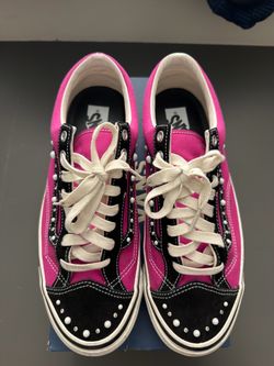 Vans Pink Pearlized Size 10.5