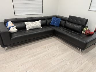 Se Vende Juego De Sala Prácticamente Nuevo