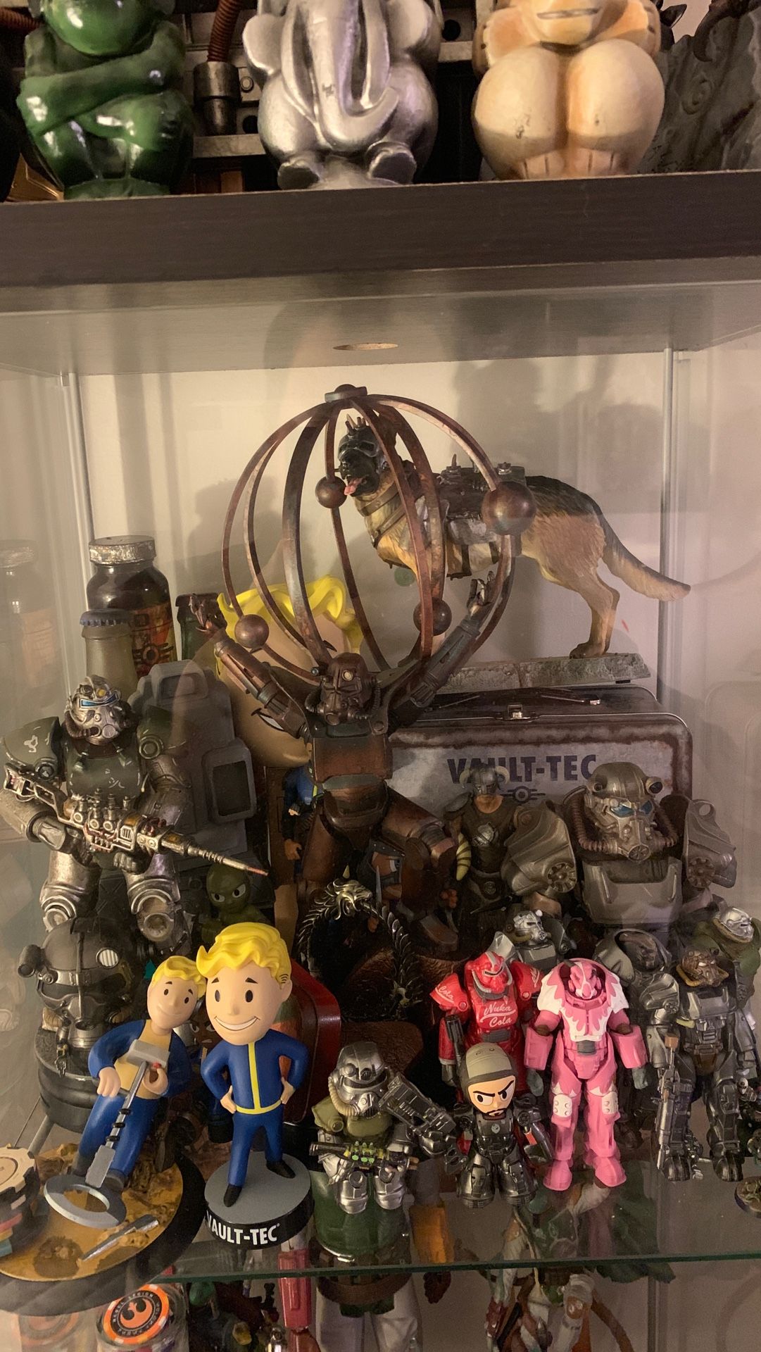 Fallout collection, plasma pistol, statues, figures and busts etc.